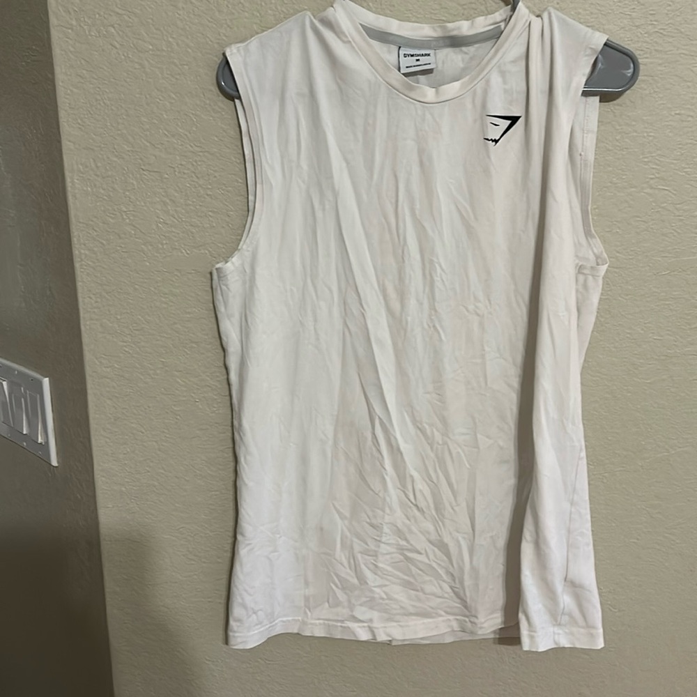 Men’s medium white gym shark tank top
